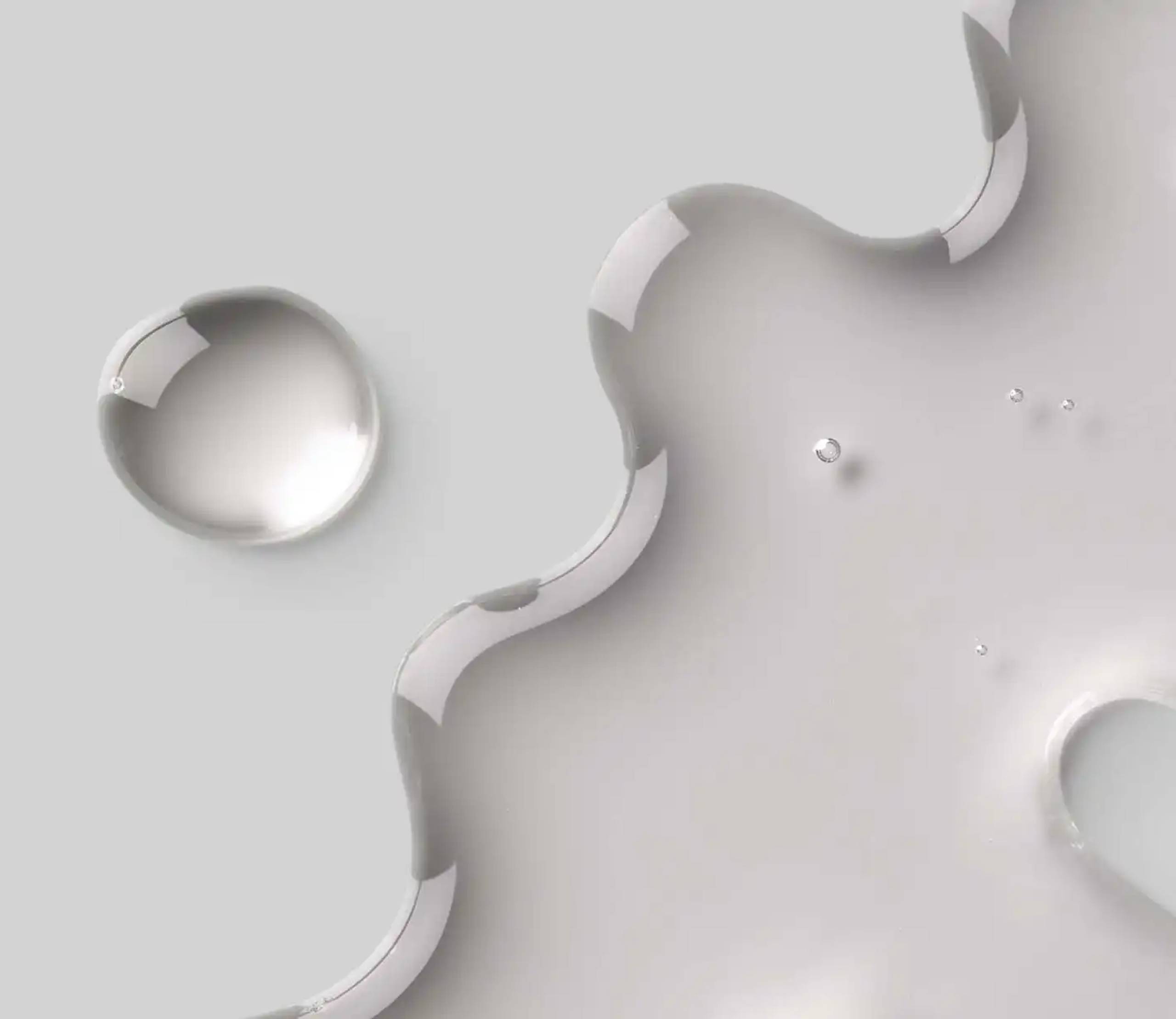 Squalane Body glow oil texture section image