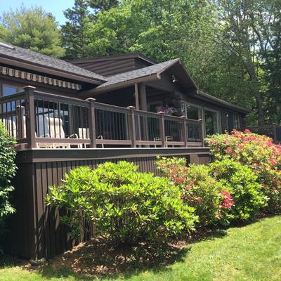 Exterior view of a Boothbay vacation rental.