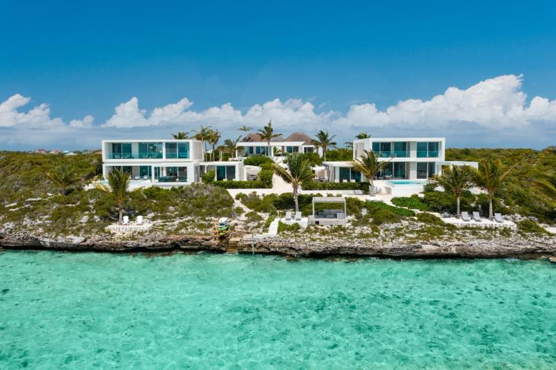 Private vacation rental in Turks and Caicos.