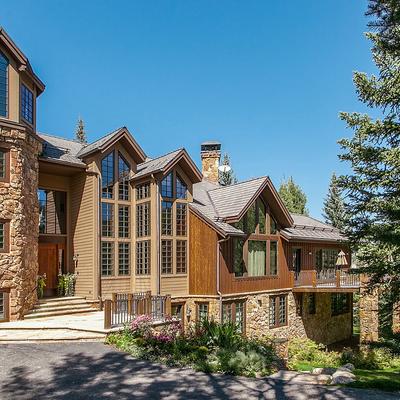 Exterior view of a Vail vacation rental.